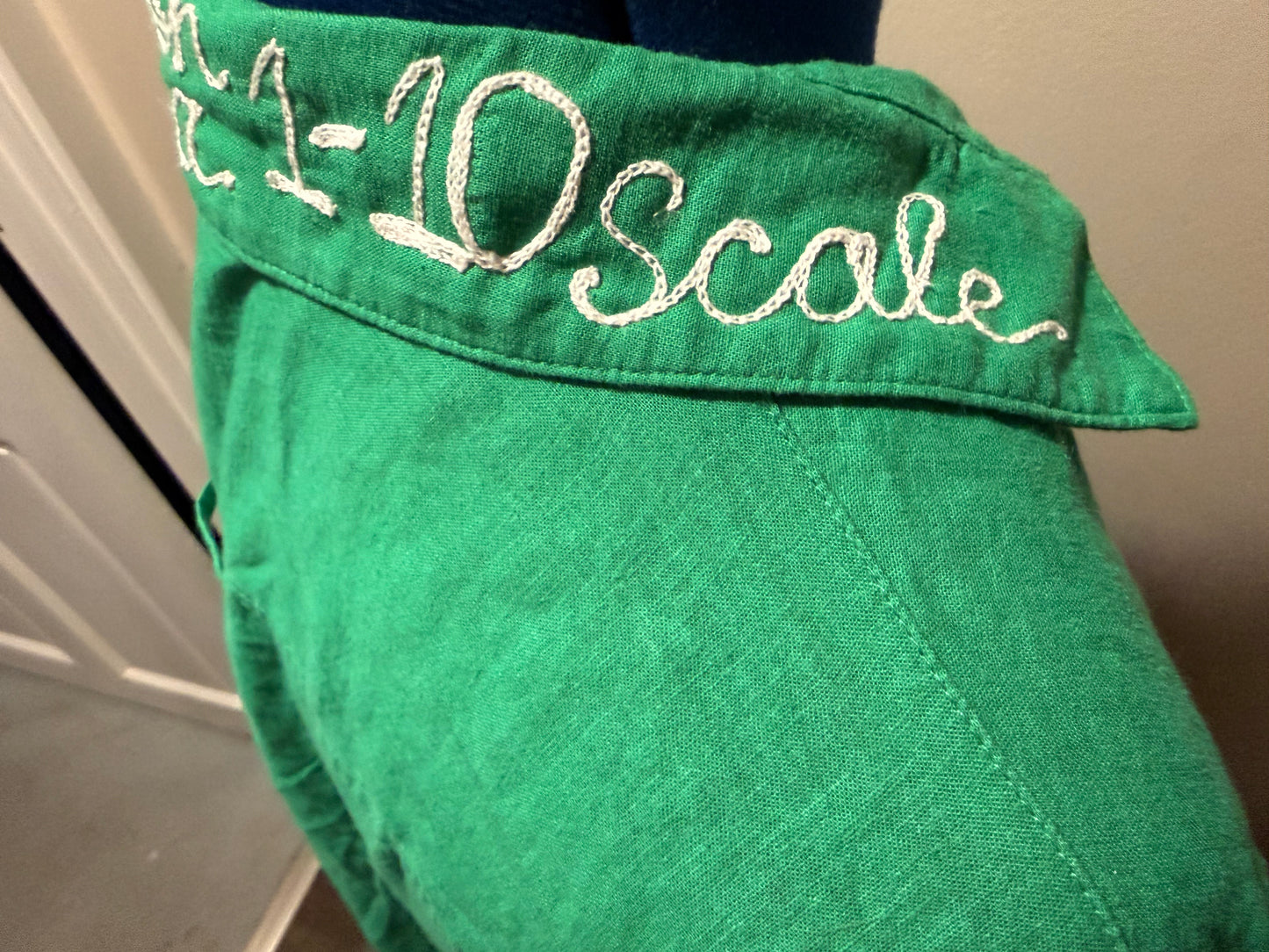 "Slut 4 the Seahawks" Green Button-Up L/S Collared Shirt - MD