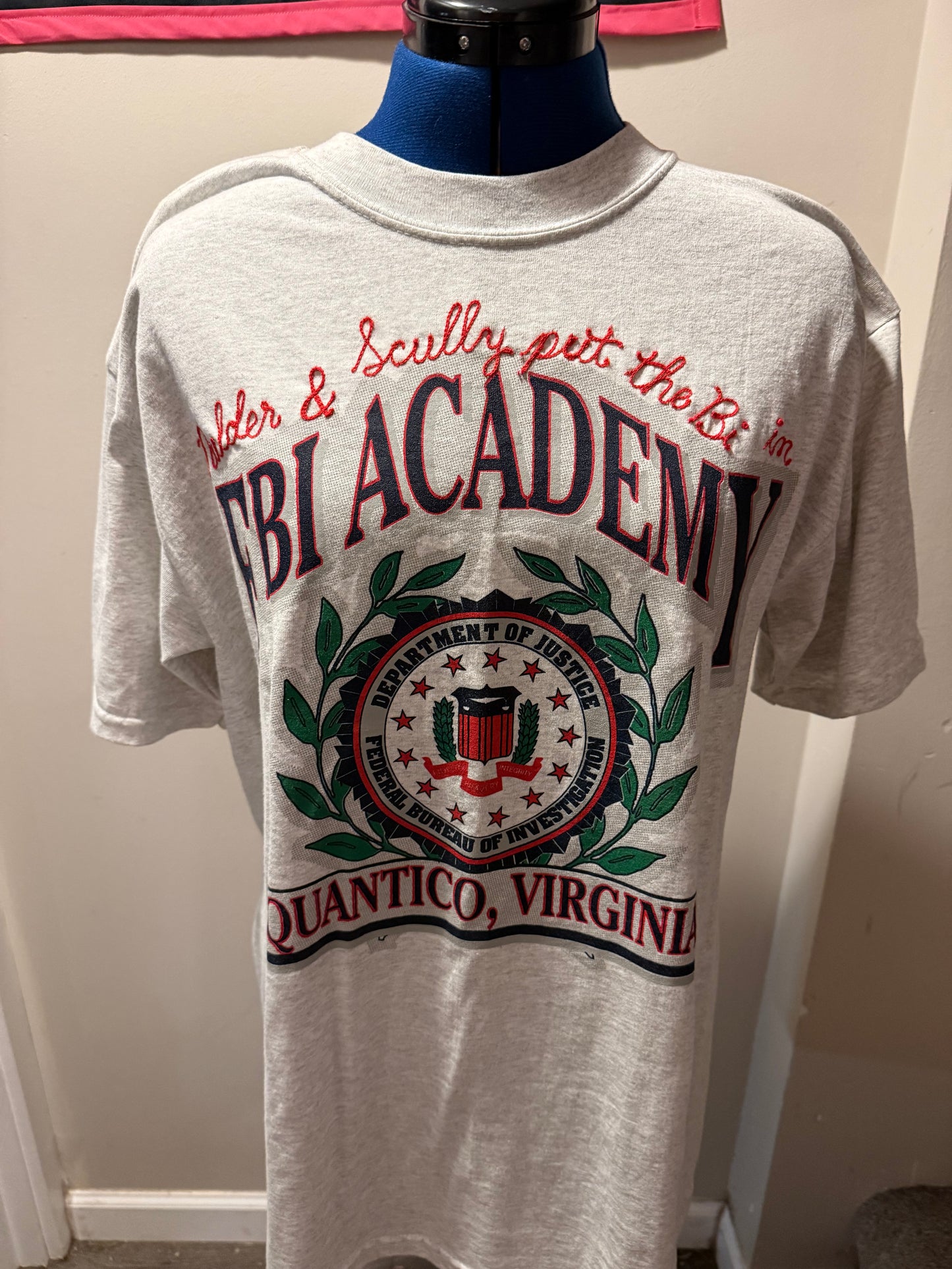 Bi in FBI VTG Gray + Red S/S Crewneck Tee - LG