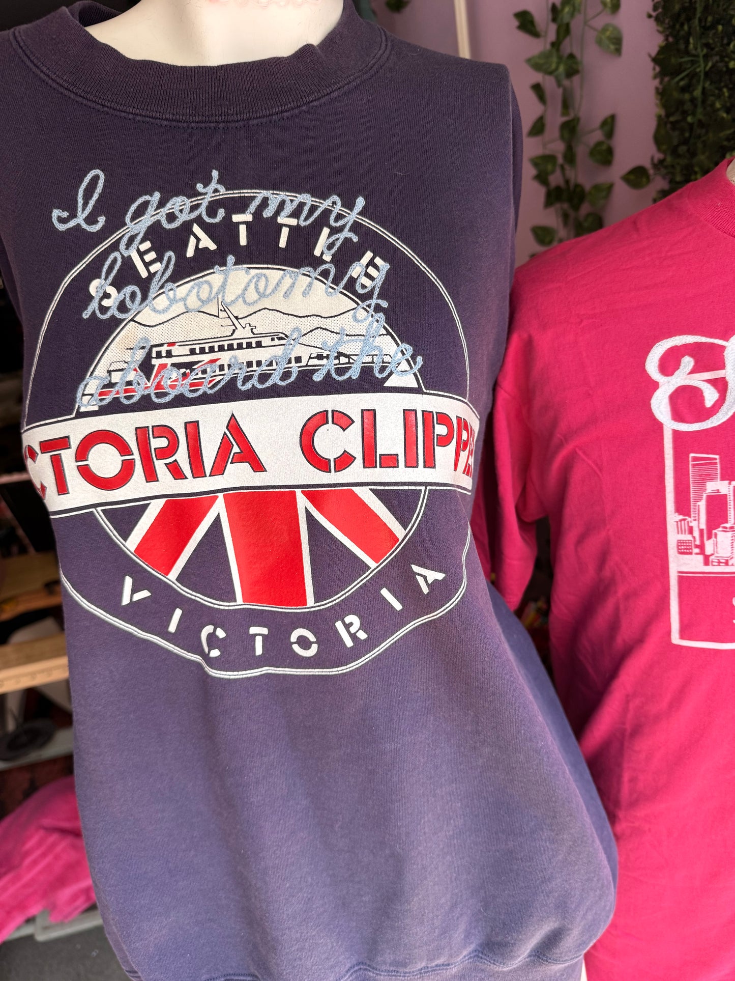 I got my lobotomy aboard the Victoria Clipper VTG Navy Crewneck Sweatshirt - XL
