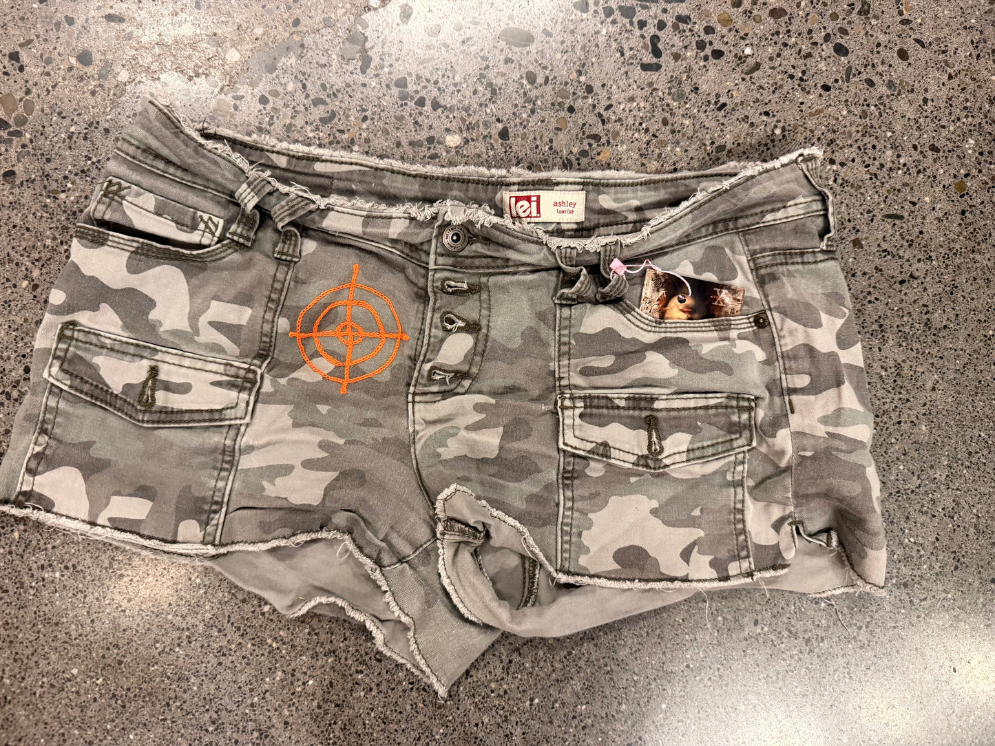 Cunting Season Camo Low-Rise Vintage Shorts - Size 13