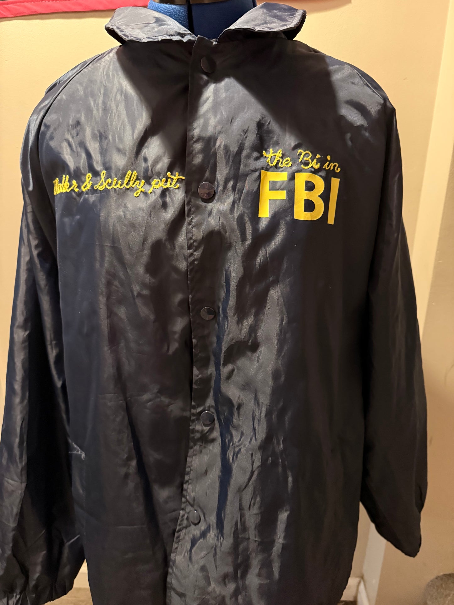 Bi in FBI Vintage Navy + Gold L/S Windbreaker Jacket - 2XL
