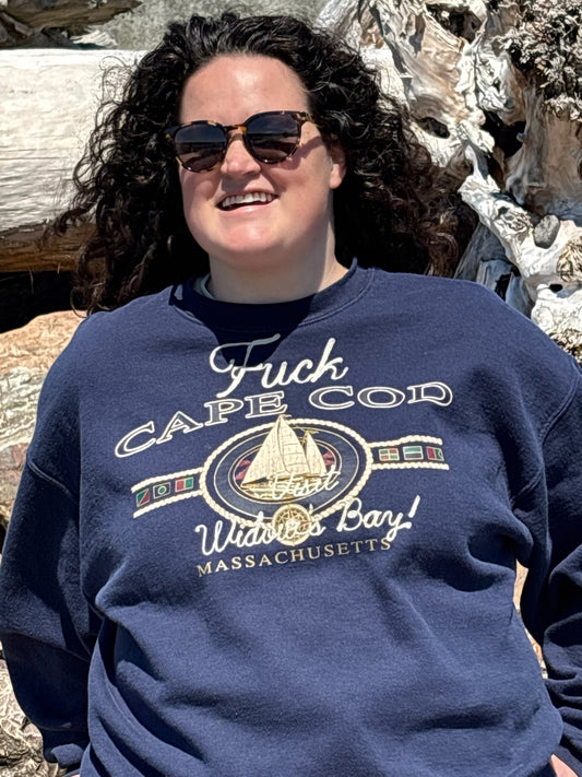 F*ck Cape Cod! Visit Widow's Bay! VTG Navy Graphic Print Crewneck Sweatshirt -