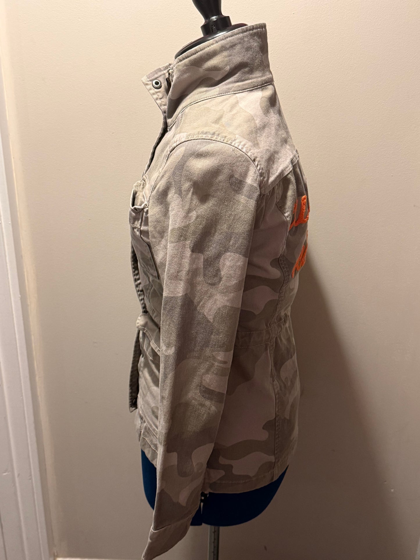 Cunting Season + Heart Target Light Green + Grey Camo Zip-Up  Longline Jacket