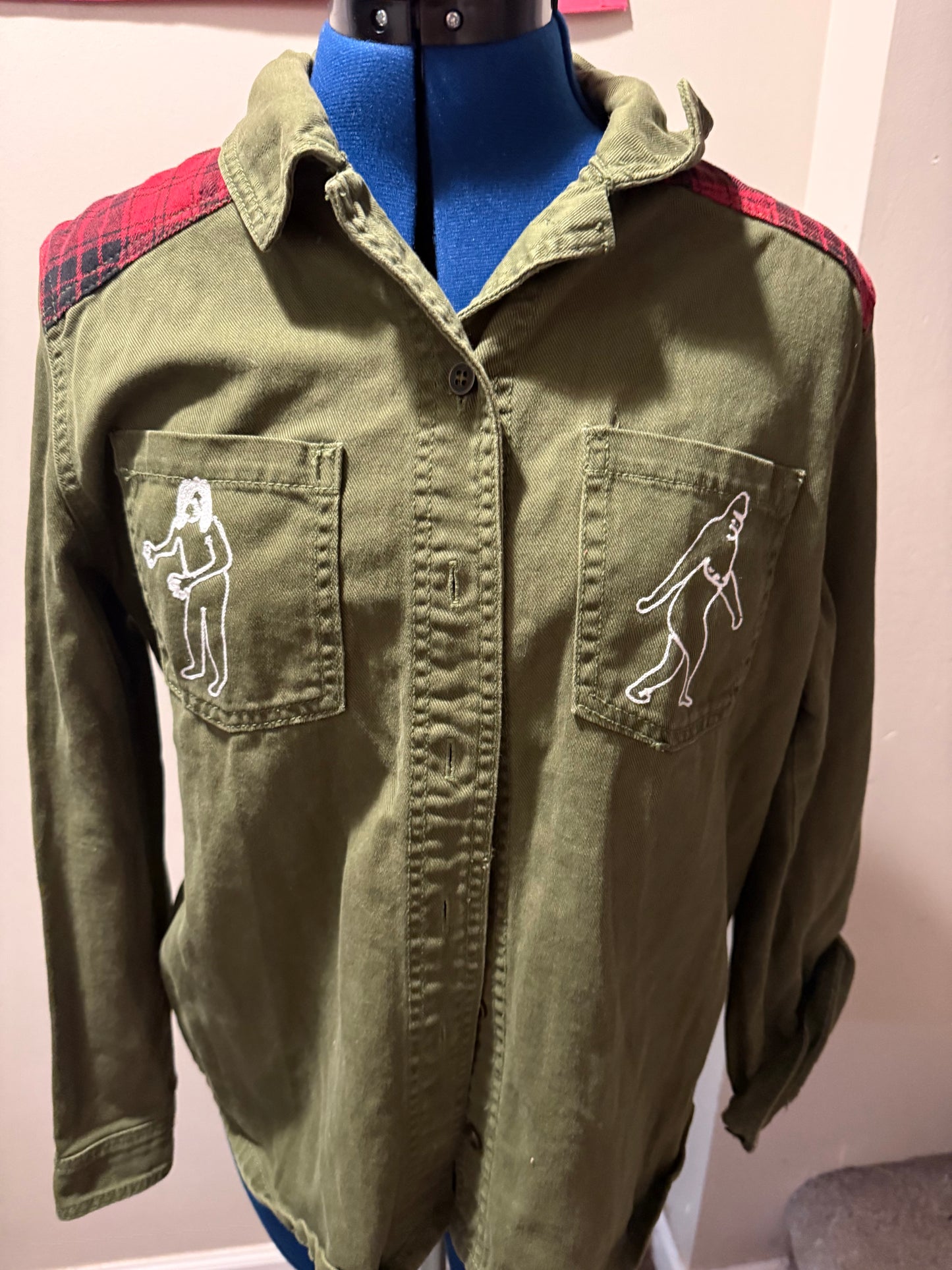 The Jersey Devil Plaid Flannel Button-Up Shirt - LG