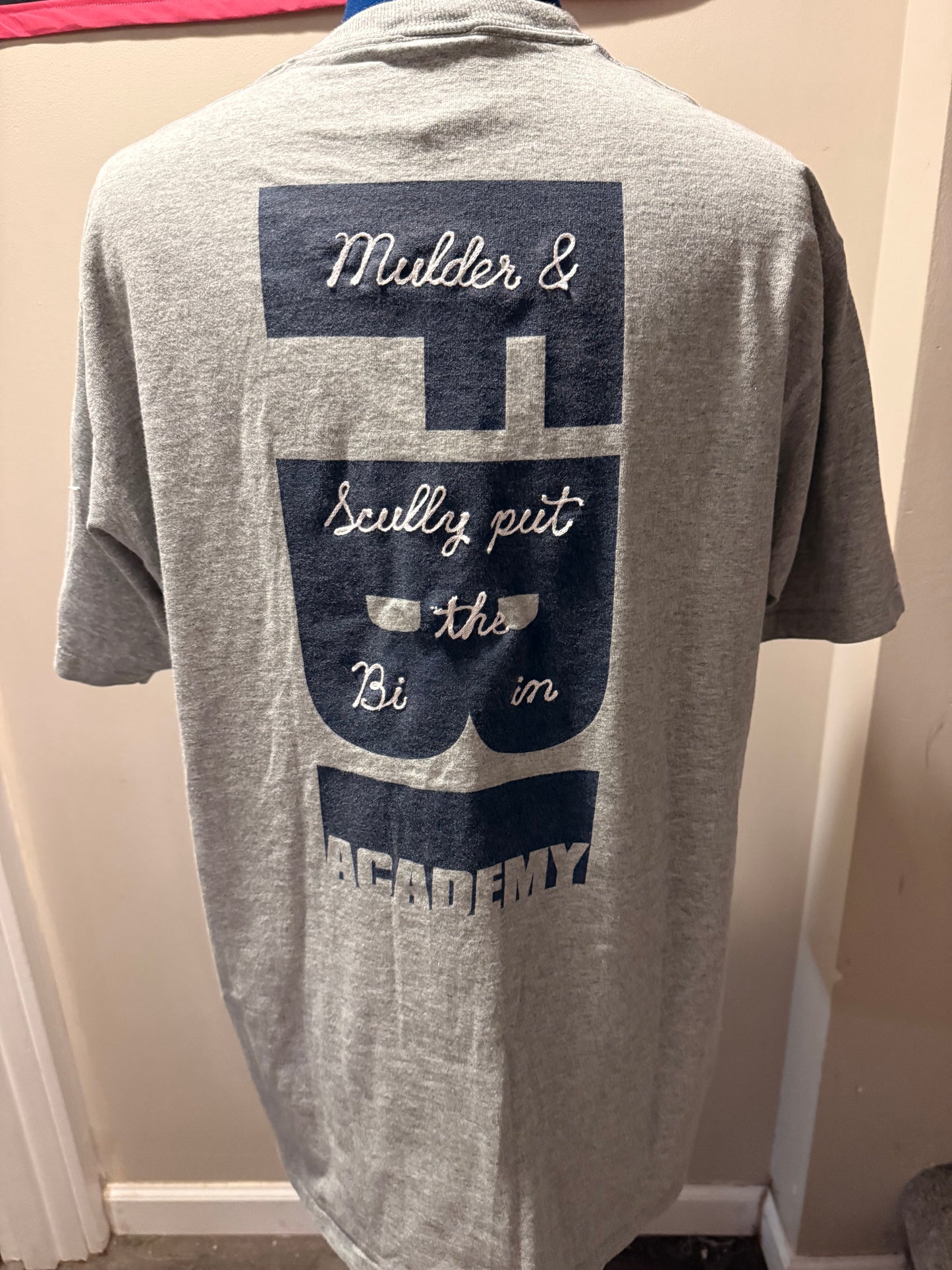 Bi in FBI VTG Gray S/S Crewneck Tee - LG