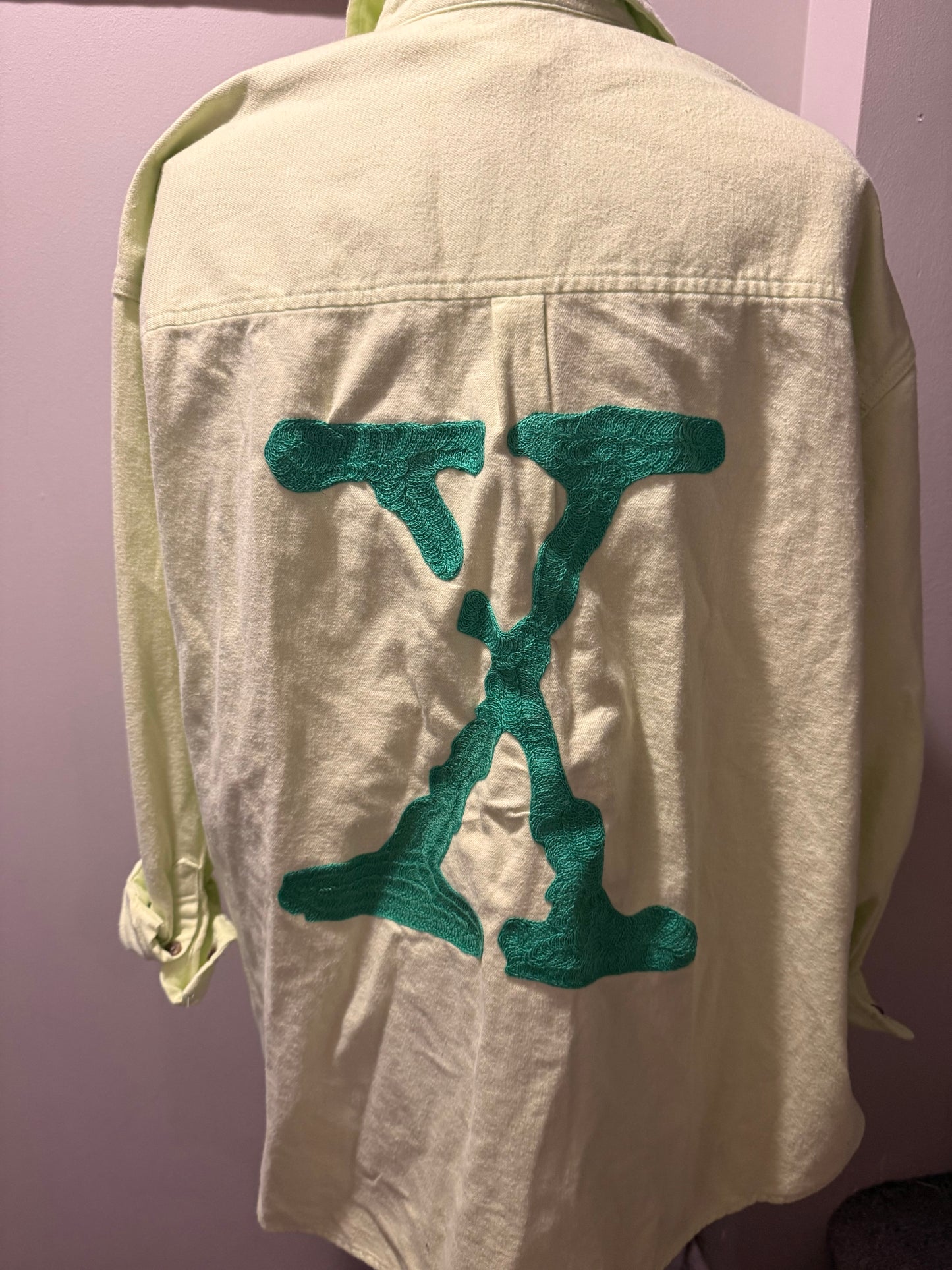 Do You Believe in the Existence of Extraterrestrials? Green Flannel L/S Button-Up Shirt - XL