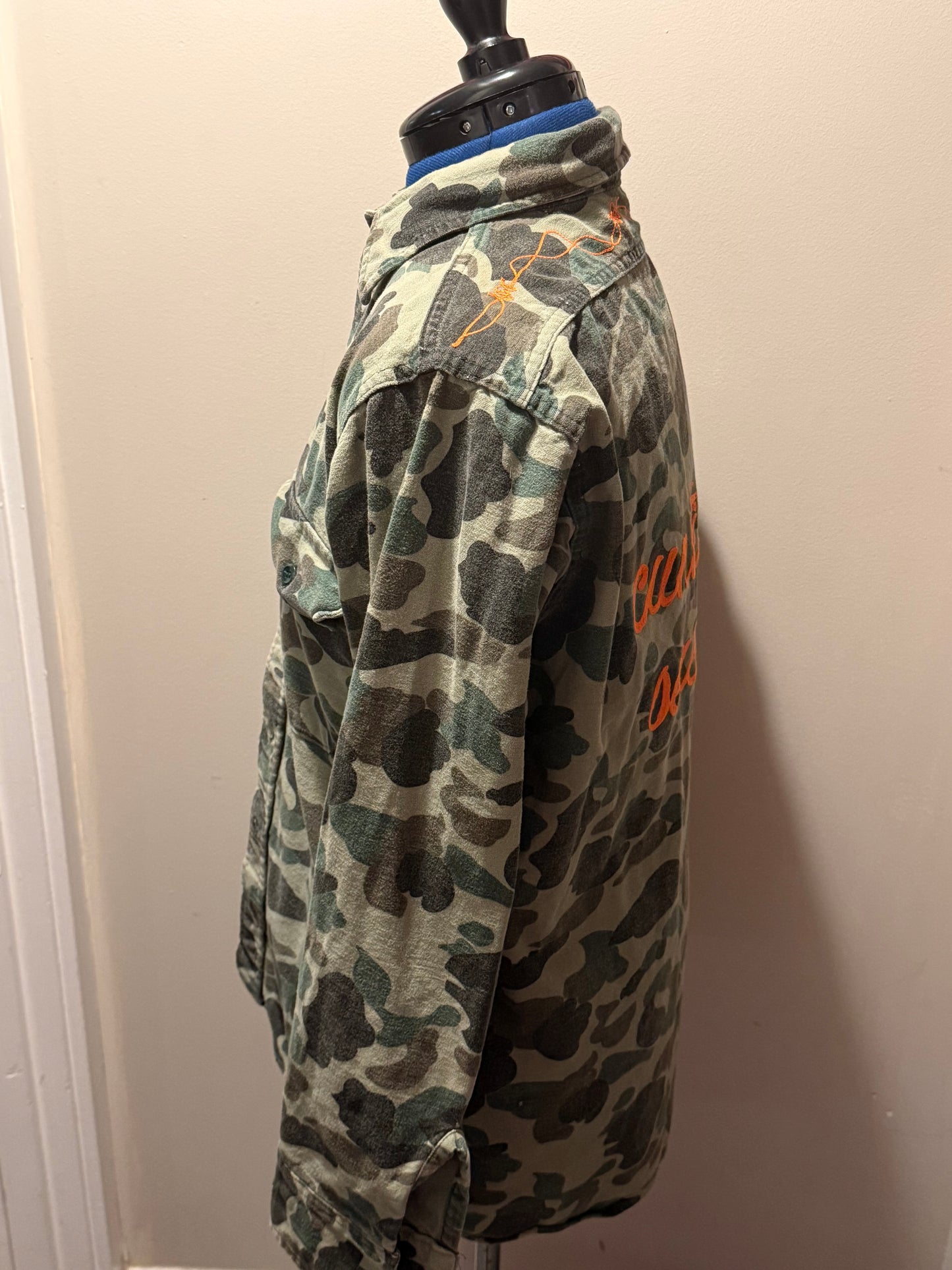 Cunting Season Barbed Wire + Target Vintage Camo L/S Button-Up Shirt