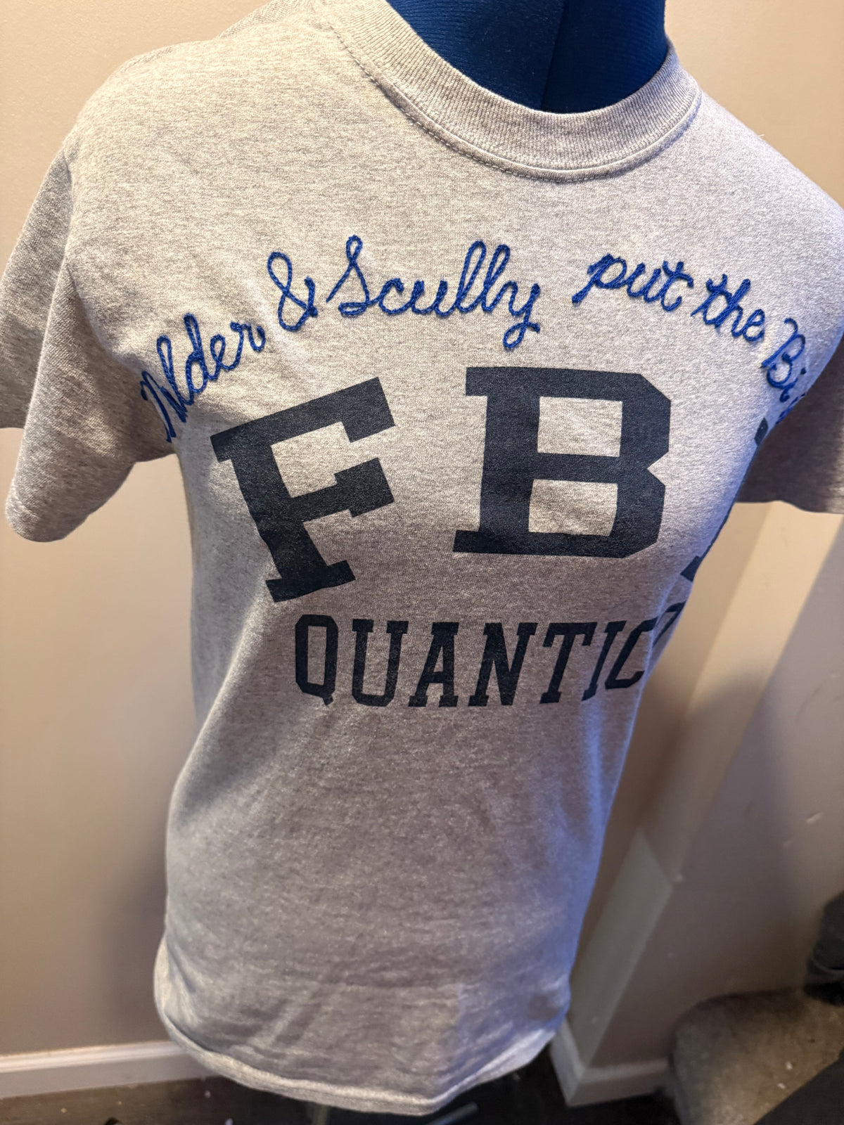 Bi in FBI VTG Gray S/S Crewneck Tee - SM
