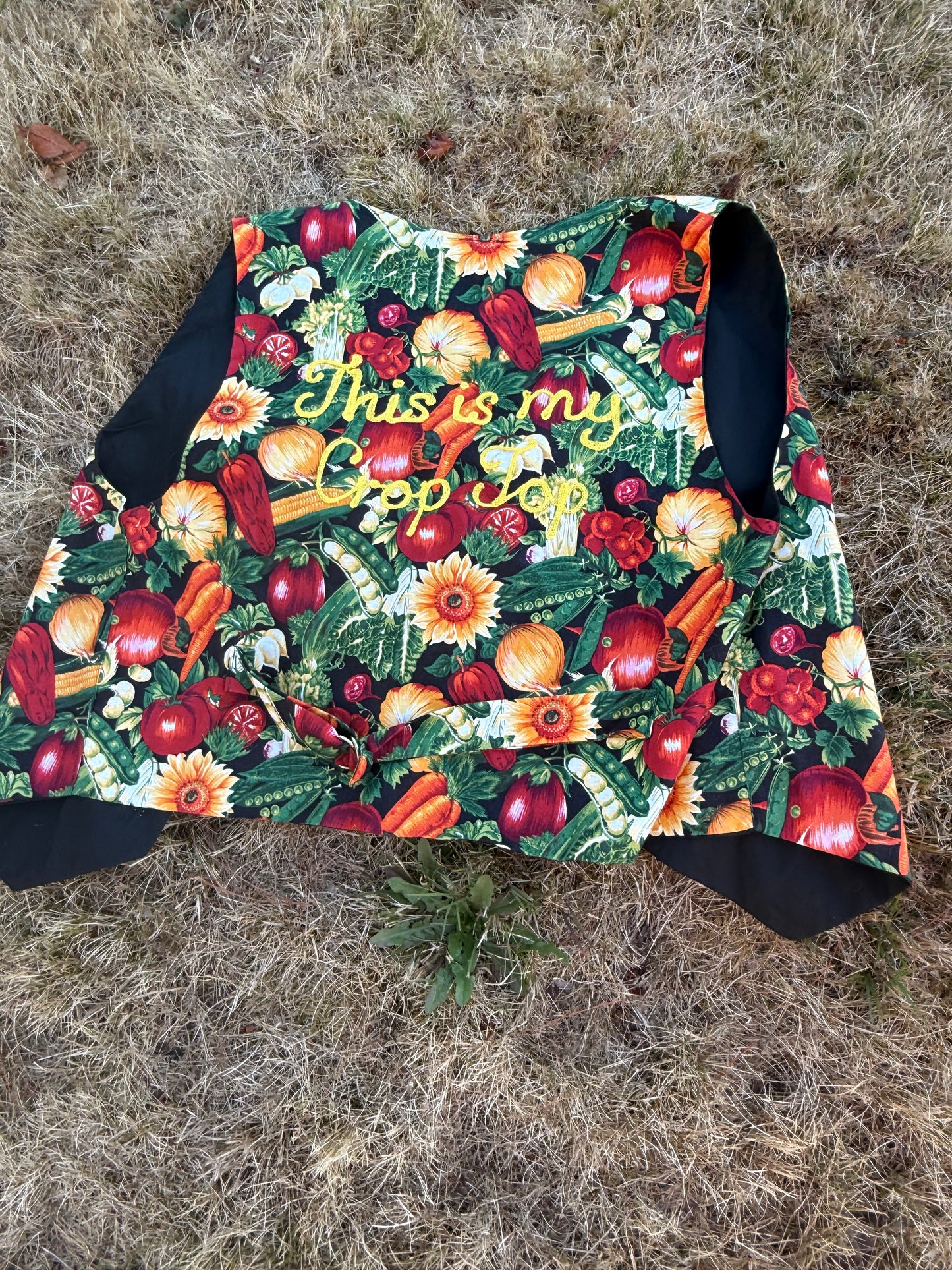 This is My Crop Top Vegetable Cotton VTG Vest - LG