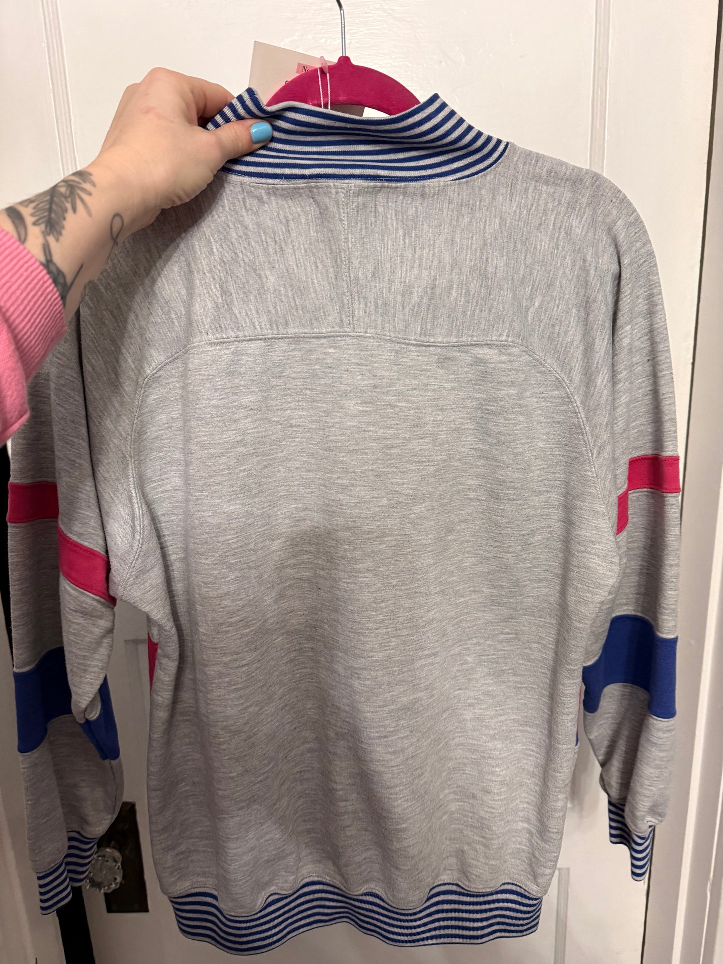 Queer Vintage Mockneck Gray, Purple, Pink L/S Top