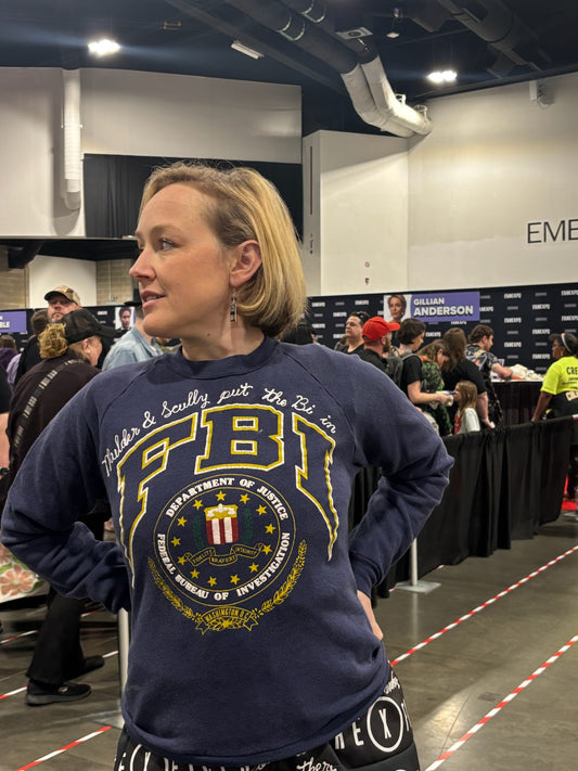 Bi in FBI Vintage Navy L/S Crewneck Sweatshirt - L