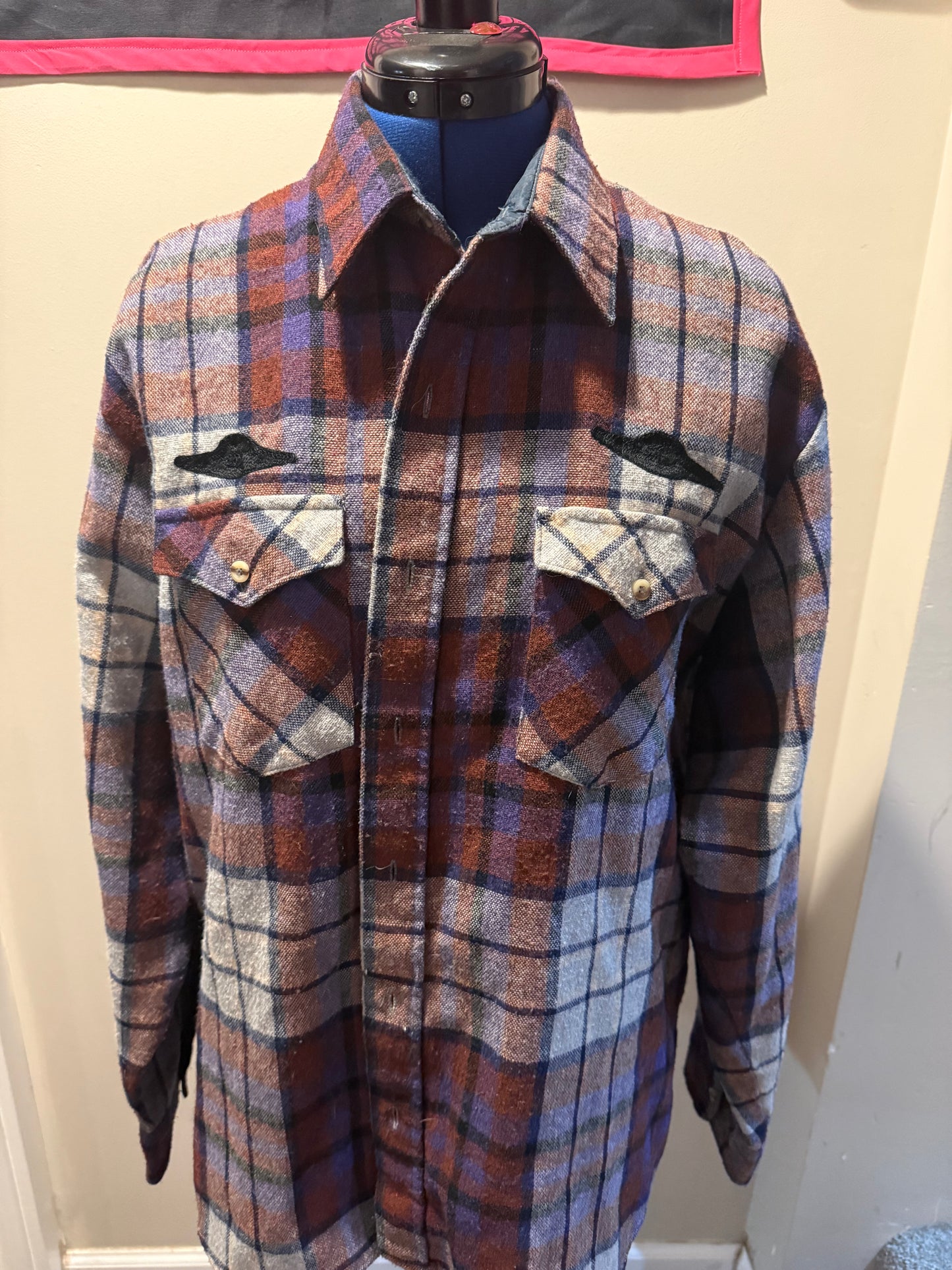 The Truth is Out There VTG Wool Flannel Button-Up Shirt - XL