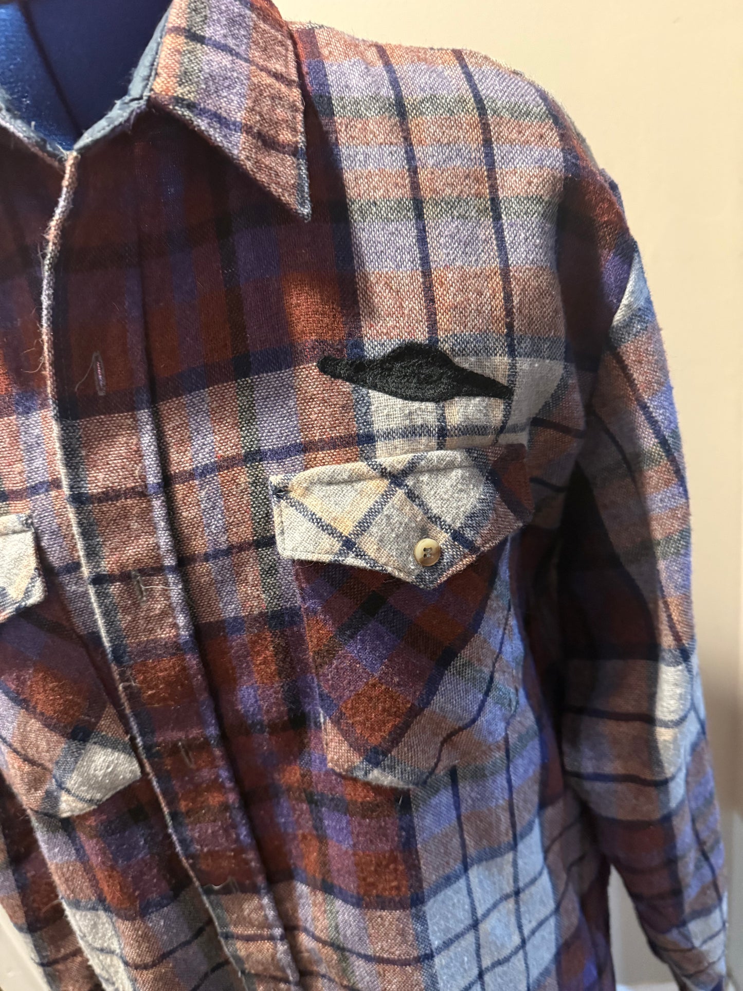 The Truth is Out There VTG Wool Flannel Button-Up Shirt - XL