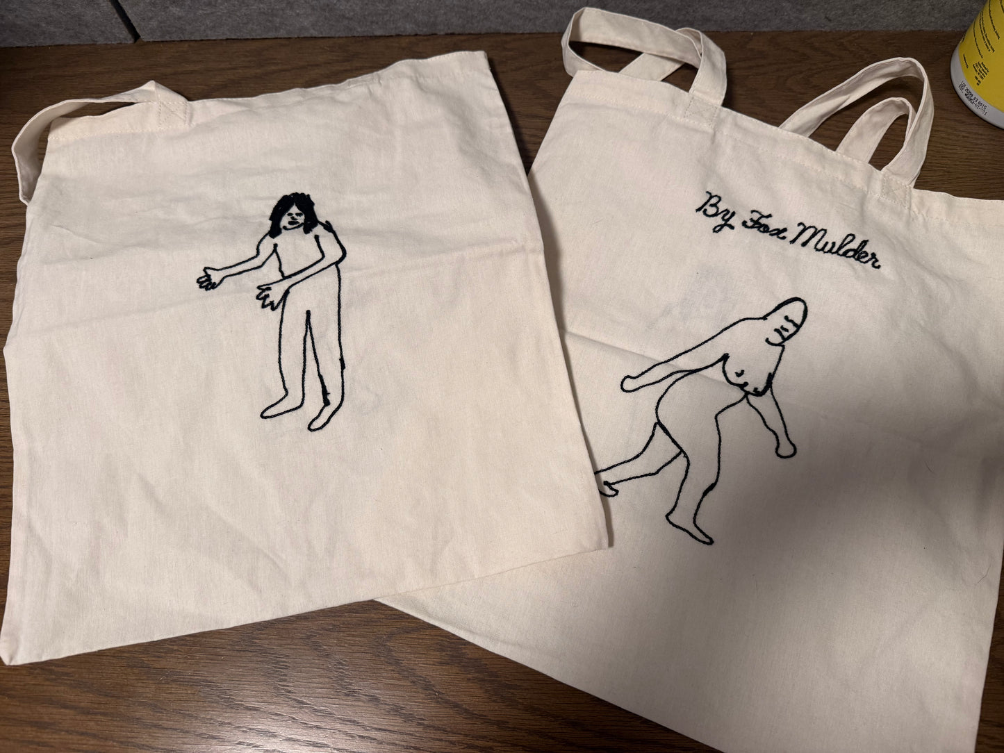 The X-Files The Jersey Devil Unhinged Drawings Square Tote Bag