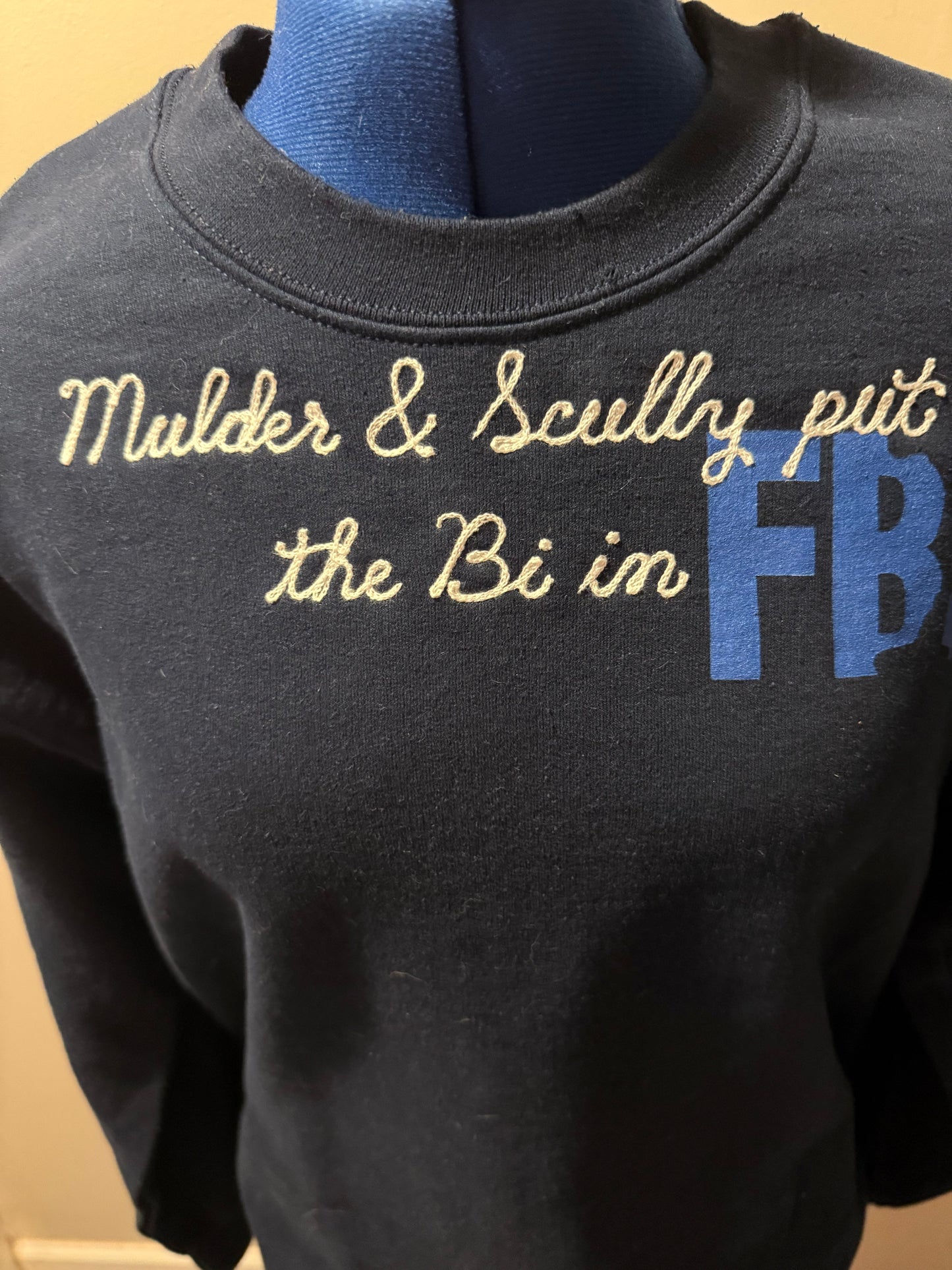 Bi in FBI | Slut 4 Spooky Navy UFO L/S Crewneck Sweatshirt - MD