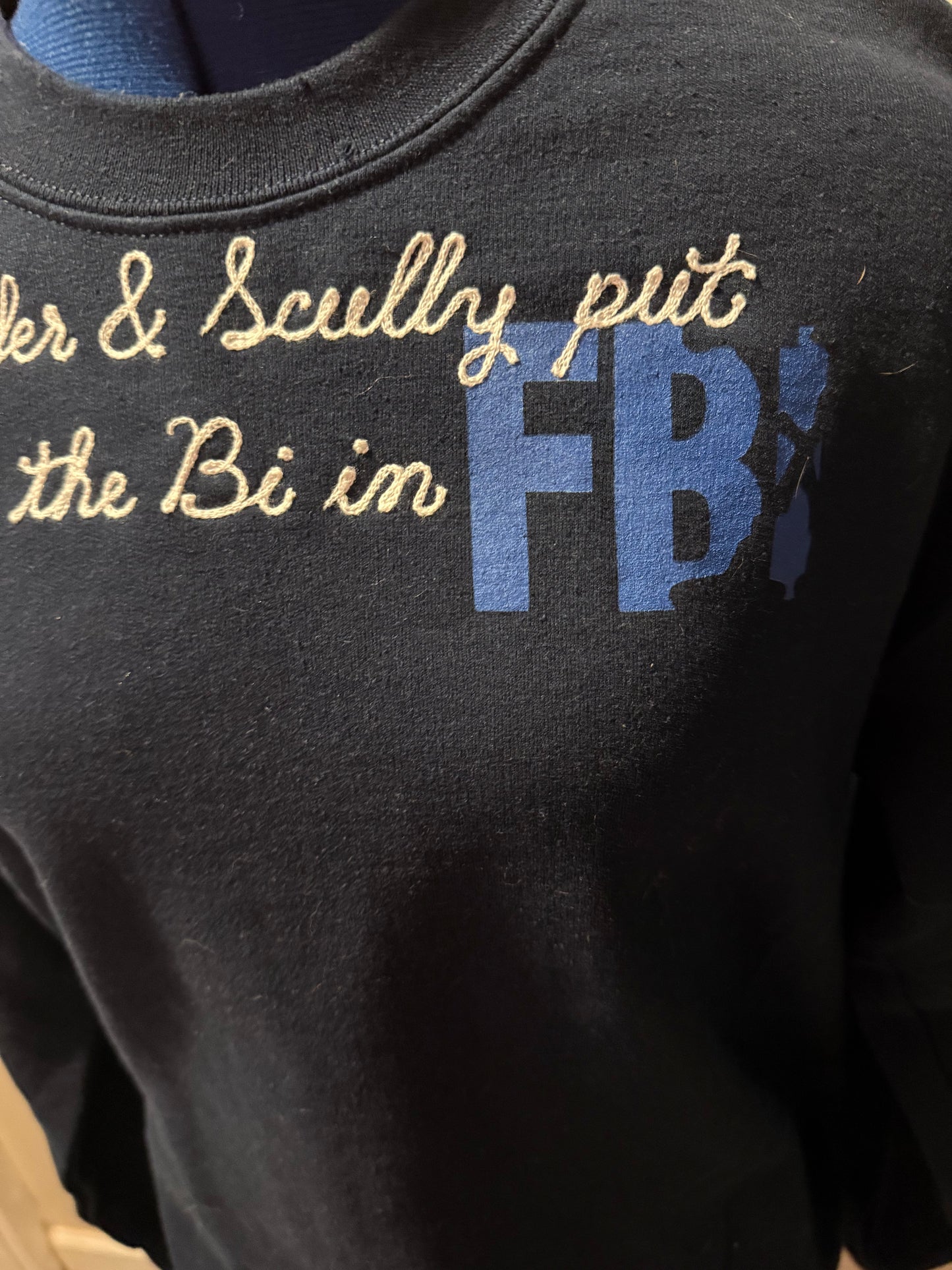 Bi in FBI | Slut 4 Spooky Navy UFO L/S Crewneck Sweatshirt - MD