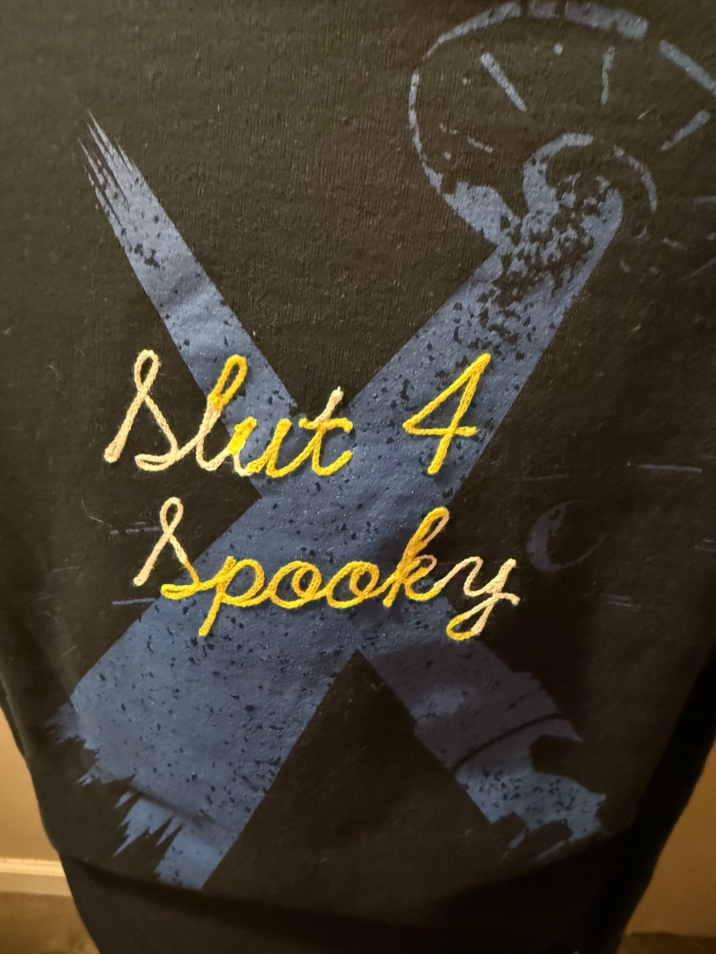 Bi in FBI | Slut 4 Spooky Navy UFO L/S Crewneck Sweatshirt - MD