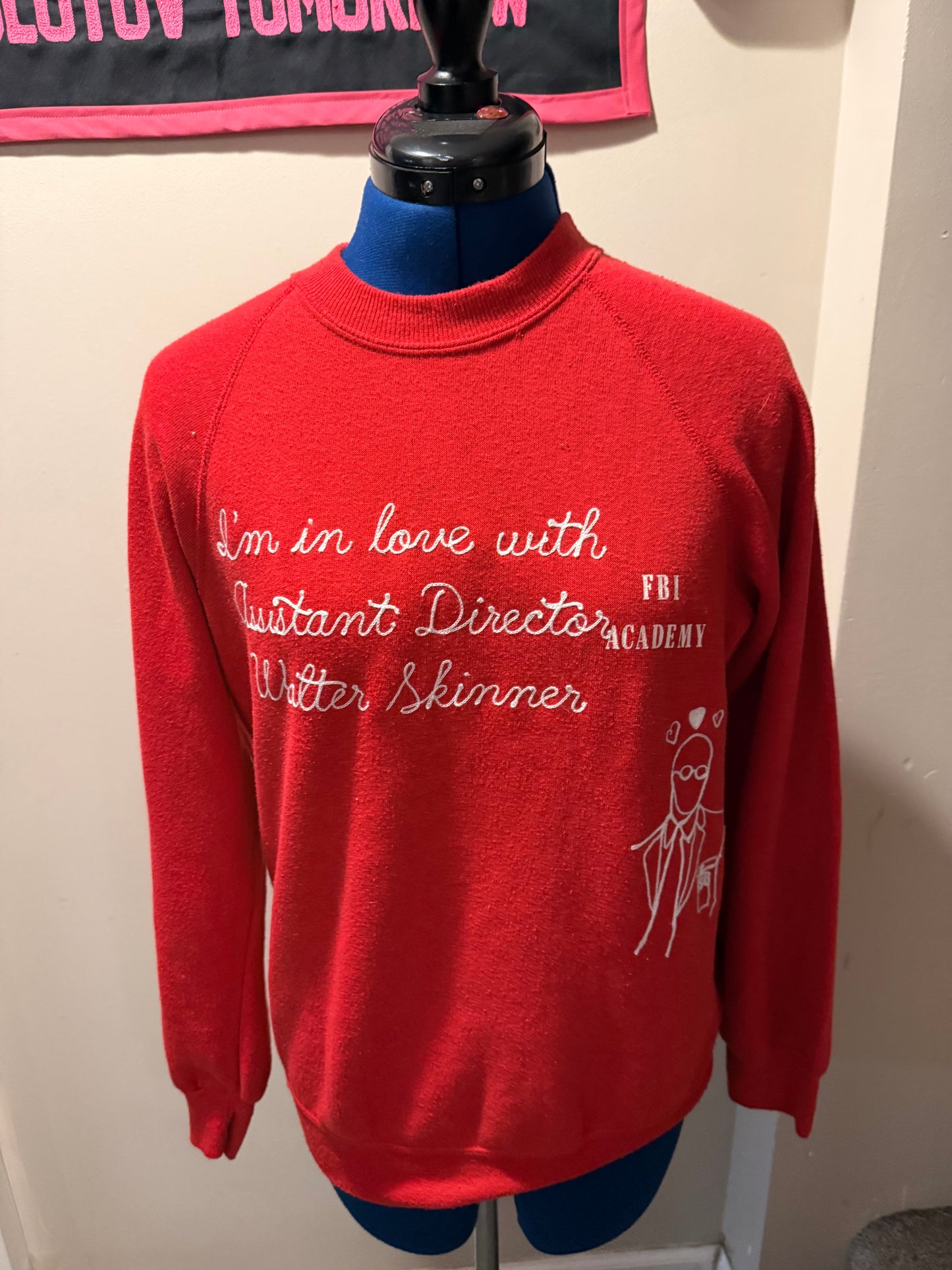 I'm in love with Asst Dir Skinner Red L/S Crewneck Sweatshirt - LG