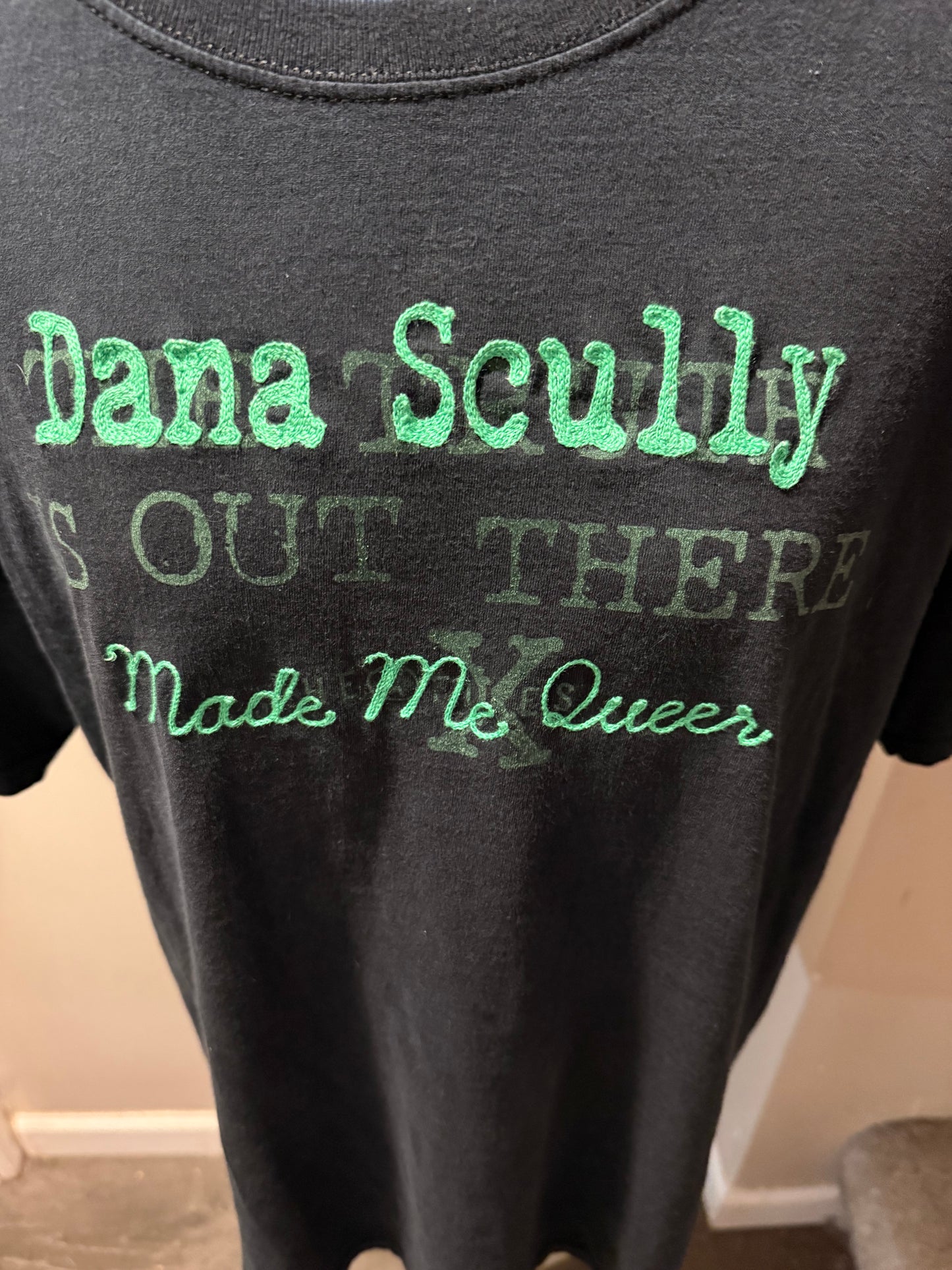 Dana Scully Made Me Queer Vintage The X-Files Tee - XL