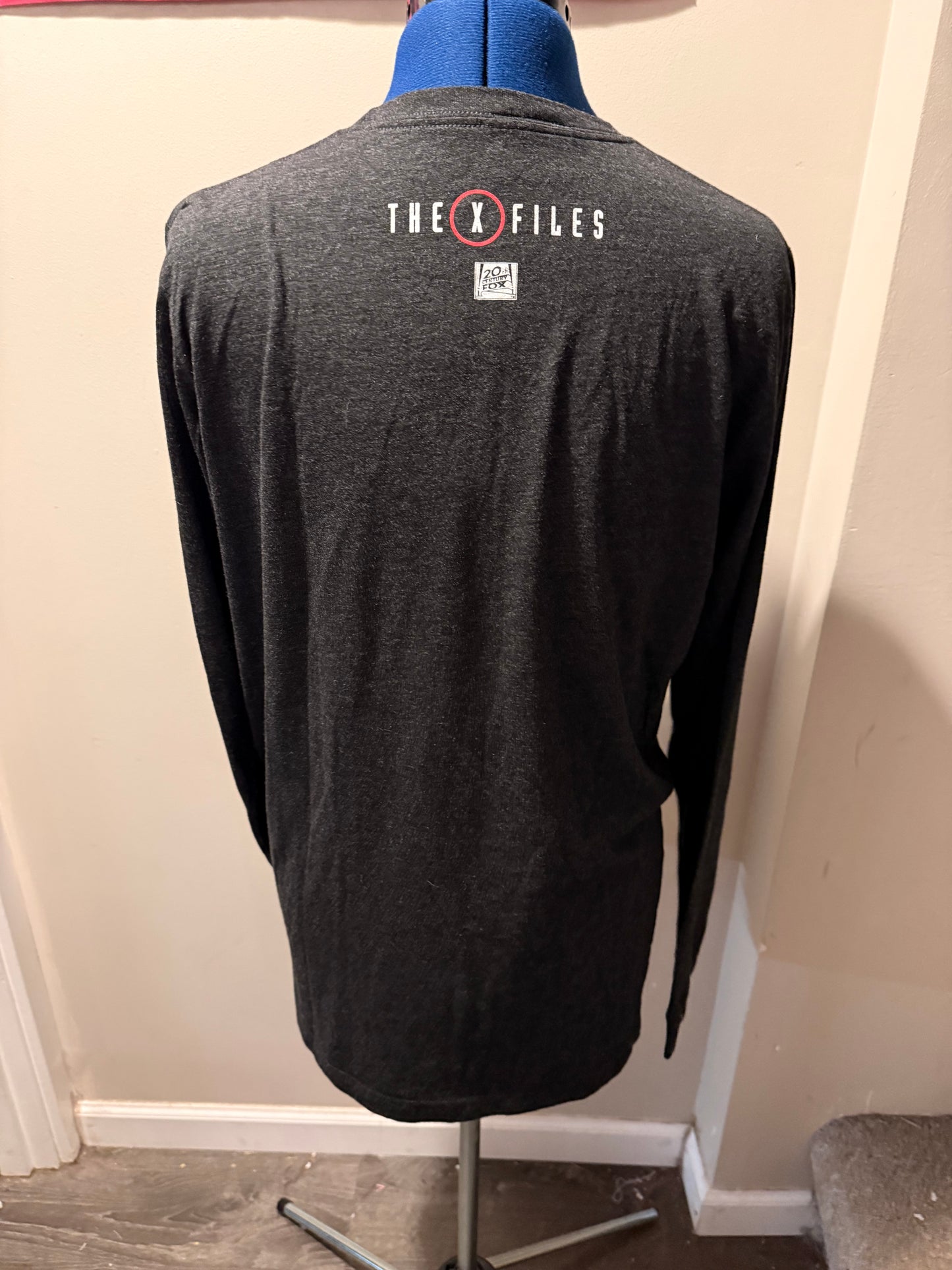 Mulder & Scully Made Me Bi VTG L/S The X-Files Gray Tee - LG