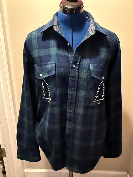 In the Pines Vintage Green, Blue, Red Tartan Plaid L/S Wool Button-Up Shirt