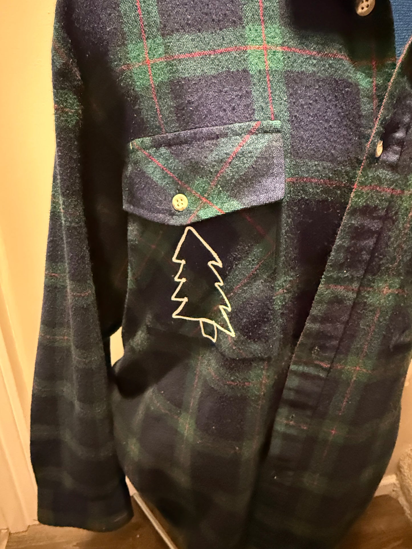 In the Pines Vintage Green, Blue, Red Tartan Plaid L/S Wool Button-Up Shirt