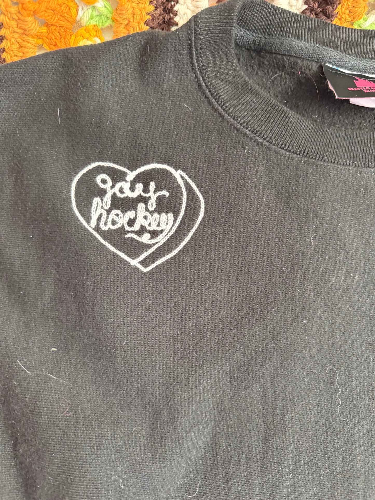 I <3 Gay Hockey Black + White Vintage Champion Crewneck - M