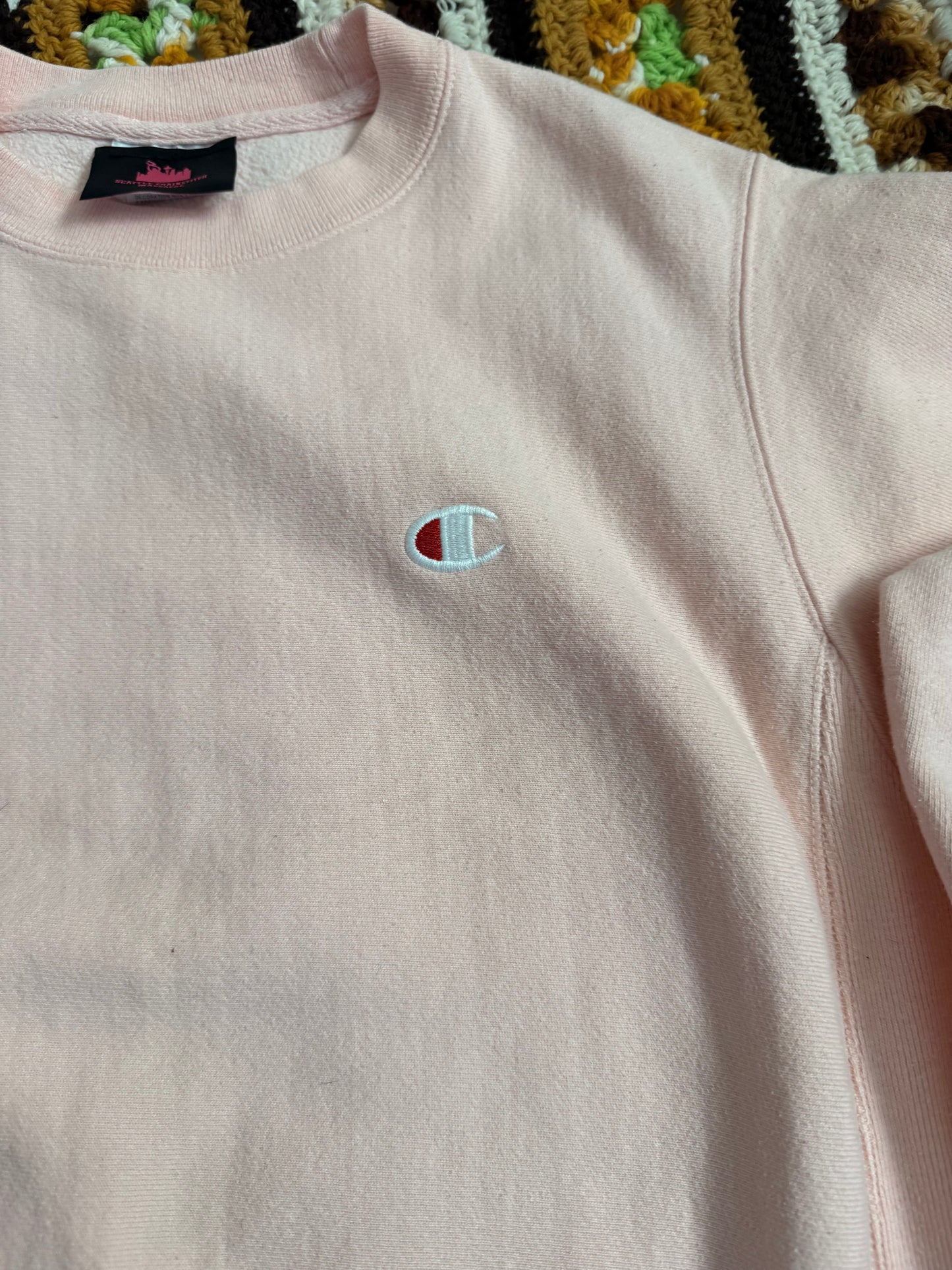 I <3 Carbs Vintage Light Pink Champion Sweatshirt - Small